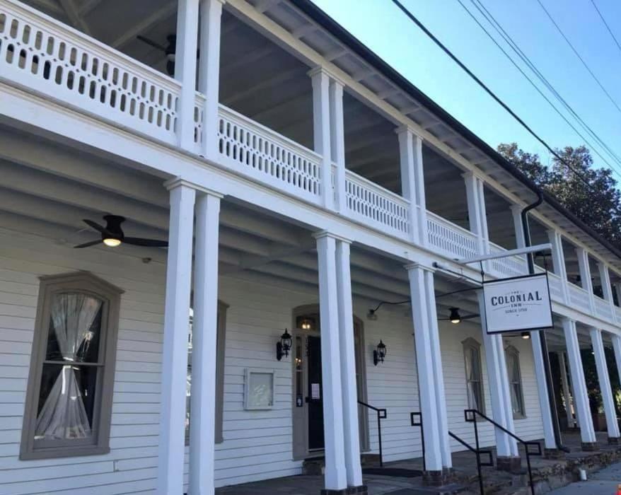 The Colonial Inn هيلزبورو المظهر الخارجي الصورة